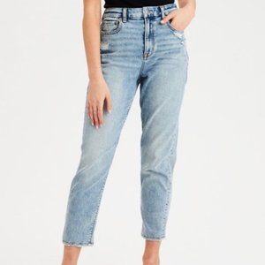 American Eagle Outfitters! Curvy Mom Jeans